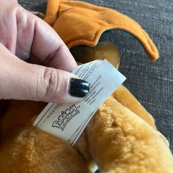 Pokemon 1999 Charizard Play By Play 10” Plush RARE - Picture 5 of 8